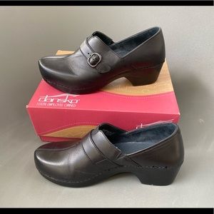 NEW - Dansko ‘Tamara’ Black Leather